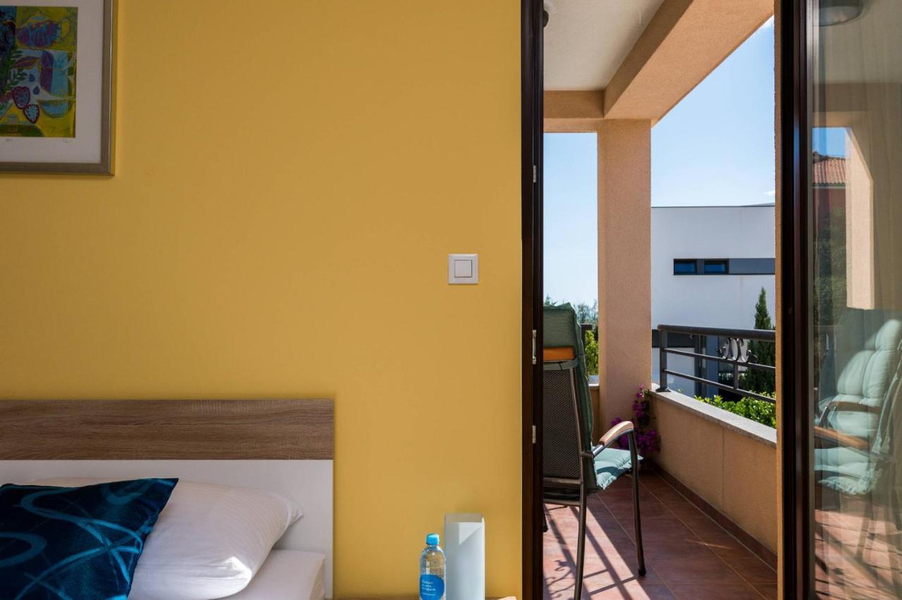 Apartman Carpe Diem *